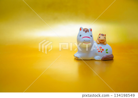 馬年新年素材(新年賀卡素材) 馬年新年素材(新年賀卡素材) 134198549