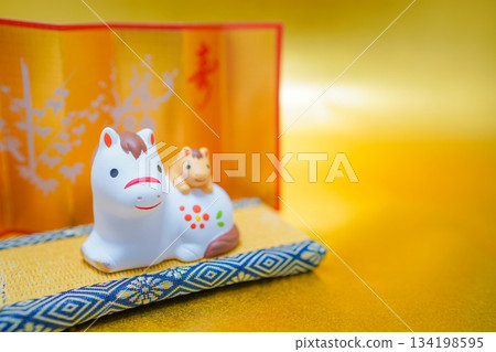 馬與孩子和金屏 馬與孩子和金屏 134198595