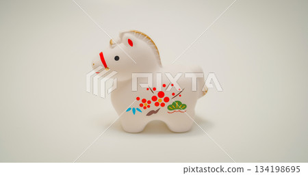 馬年新年素材(新年賀卡素材) 馬年新年素材(新年賀卡素材) 134198695