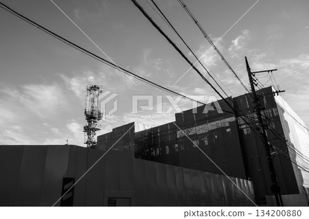 黑白照片中的新公寓工地 黑白照片中的新公寓工地 134200880