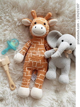 嬰兒絨毛玩具 134201397