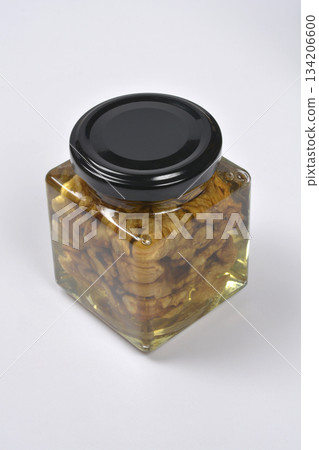 Square Jar Walnuts and Honey 134206600