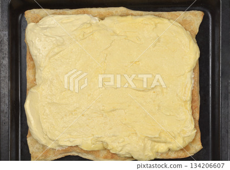 Preparing Vanilla Custard Slices 134206607