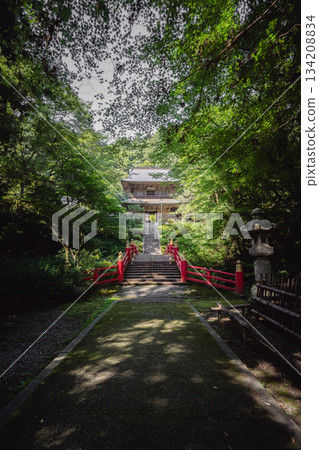 Red bridge and temple gate of Unganji Temple Red bridge and temple gate of Unganji Temple 134208834