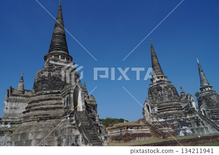 泰國大城府大城府歷史公園的 Wat Phra Si Sanphet 塔 134211941