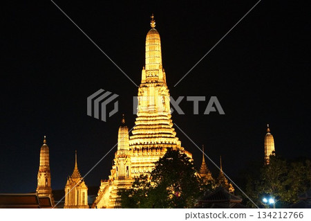 Wat Arun in Bangkok, Thailand Wat Arun in Bangkok, Thailand 134212766