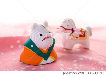 馬年生肖擺件 134213190