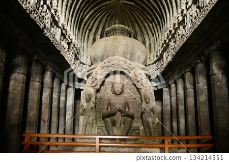 Buddha statue in Cave No.10 of the Buddhist temple at Ellora Caves. Elora a UNESCO World Heritage Site, is one of the world's largest collections of rock-cut temples and shrines. Buddha statue in Cave No.10 of the Buddhist temple at Ellora Caves. Elora a UNESCO World Heritage Site, is one of the world's largest collections of rock-cut temples and shrines. 134214551