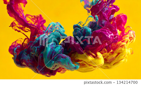 淺黃色背景上的彩色顏料紋理融合 134214700