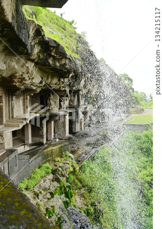The religious sites and art at the Elora Caves,a UNESCO World Heritage Site,are one of the world's largest collections of rock-cut temples, dating back to 600-1000 AD. Located at Aurangabud in India. 134215117