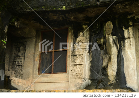 The religious sites and art at the Elora Caves,a UNESCO World Heritage Site,are one of the world's largest collections of rock-cut temples, dating back to 600-1000 AD. Located at Aurangabud in India. The religious sites and art at the Elora Caves,a UNESCO World Heritage Site,are one of the world's largest collections of rock-cut temples, dating back to 600-1000 AD. Located at Aurangabud in India. 134215129