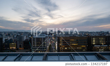 戲劇性的夕陽輝光 戲劇性的夕陽輝光 134217197