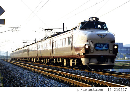 2007: 9-car 489 series express Noto train running on the former Hokuriku Main Line 2007: 9-car 489 series express Noto train running on the former Hokuriku Main Line 134219217