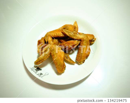 Chicken wings 134219475