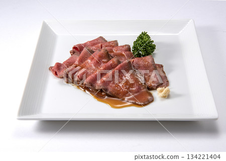 烤牛肉 烤牛肉 134221404