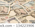 Japanese banknotes 134223906