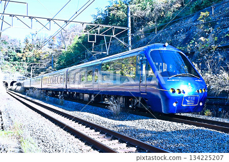 The fast-paced Royal Express The fast-paced Royal Express 134225207