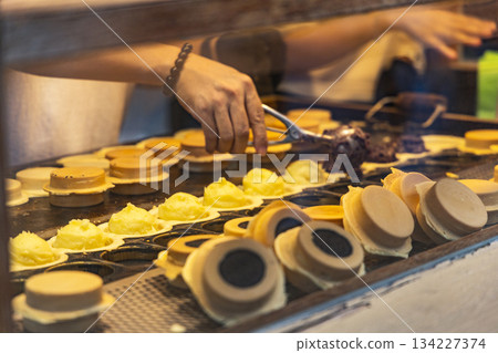 美味誘惑：熱騰騰的台灣風味車輪年糕 134227374