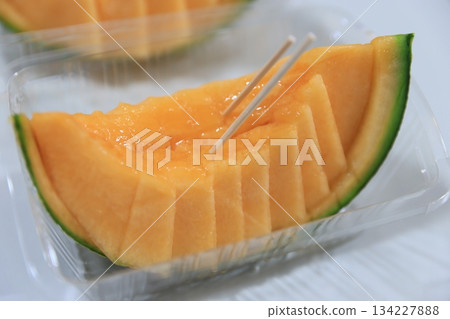 melon melon 134227888
