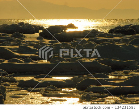 浮冰與日出 0702 07 浮冰與日出 0702 07 134231585