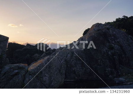 粗糙的地球 粗糙的地球 134231960