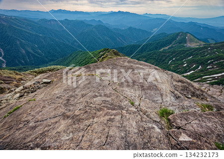 Glacier traces on the Nishikuro Ridge of Mt. Tanigawa and the mountain ranges of Oze, Nikko and Mt. Hotaka in Joshu 134232173