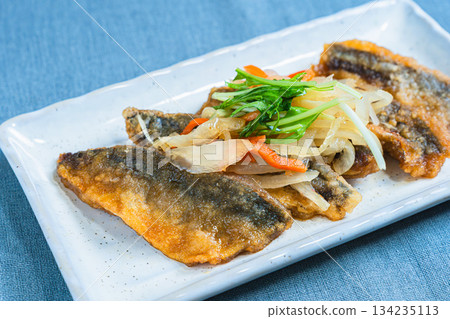 Pickled salted pickles 134235113