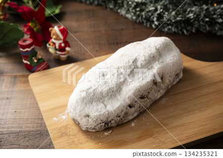 德式聖誕蛋糕 德式聖誕蛋糕 134235321