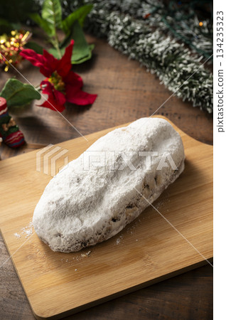 德式聖誕蛋糕 德式聖誕蛋糕 134235323