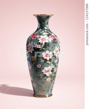 vase on white background 134237986
