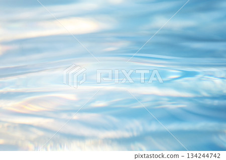 The image of summer colors created by the water surface pattern 134244742