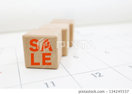 An image of the sale period indicated by the calendar and SALE block. 134245537
