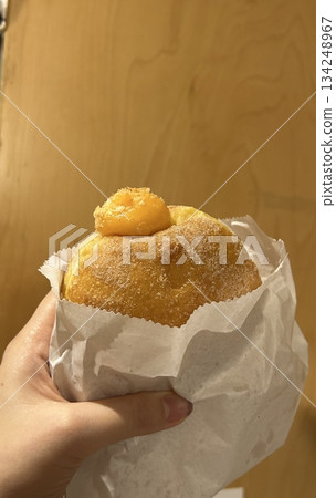 food, doughnut, donut 134248967