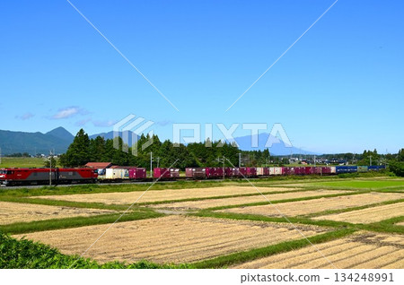A train running on the Tohoku Main Line 134248991