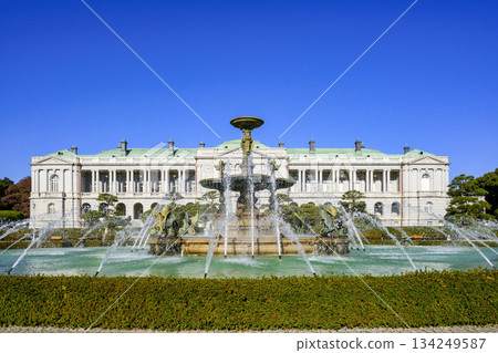 Tokyo State Guest House (Akasaka Palace State Guest House) View from the main garden Japan's only palace building in the Neo-Baroque style 134249587