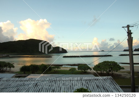 Sea of Akajima 134250120