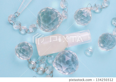 fresh blank spray product bottle with very aesthetic background, good for branding advertisement campaign 134250312