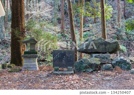 埼玉縣：金佐奈神社/石神社及石碑/上川町，兒玉郡 134250407