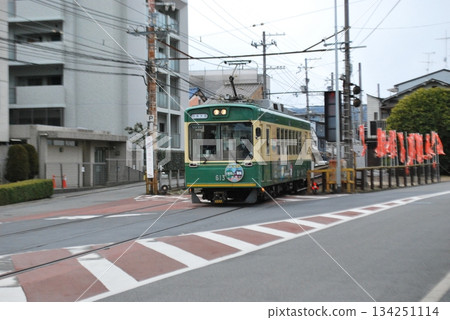 沿著嵐電三條街跑步 134251114