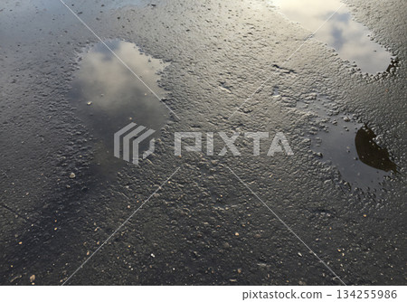 破損開裂的混凝土紋理背景 134255986