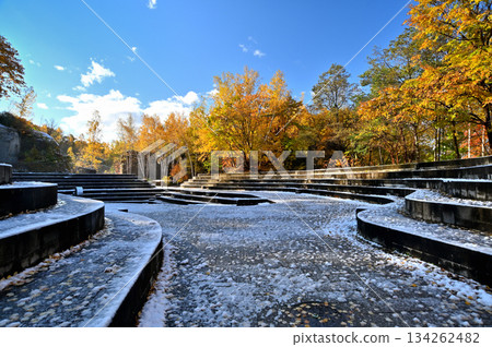 Ishiyama Green Space Negative Mound 134262482
