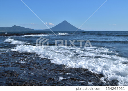 Watch Kamen Wakayama from Nose Nature Park 134262931