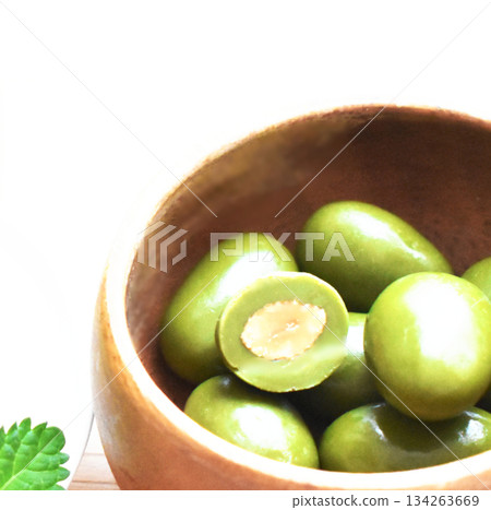 Matcha almond chocolate close-up Matcha almond chocolate close-up 134263669