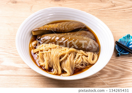 White eggplant somen noodles White eggplant somen noodles 134265431