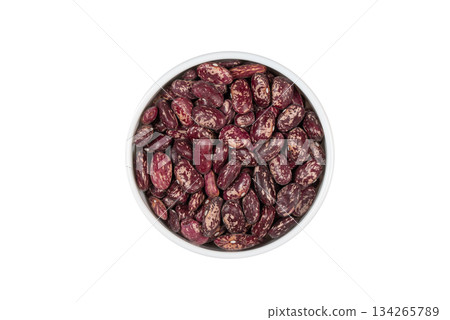 A bowl of red beans is on a white background 134265789