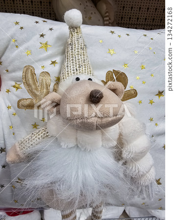 White Christmas Pillow with Reindeer in Pocket White Christmas Pillow with Reindeer in Pocket 134272168