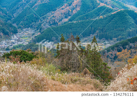 從京都府笠木町桐山腰眺望笠木山脈 134276111