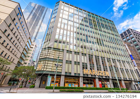 Tokyo Chuo Ward Nihonbashi cityscape near Nihonbashi 2-chome intersection 134276194