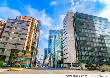 東京中央區日本橋日本橋三丁目十字路口附近的城市景觀 134276207