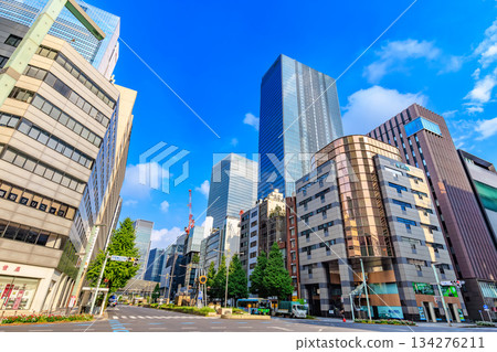 東京中央區日本橋日本橋三丁目十字路口附近的城市景觀 東京中央區日本橋日本橋三丁目十字路口附近的城市景觀 134276211
